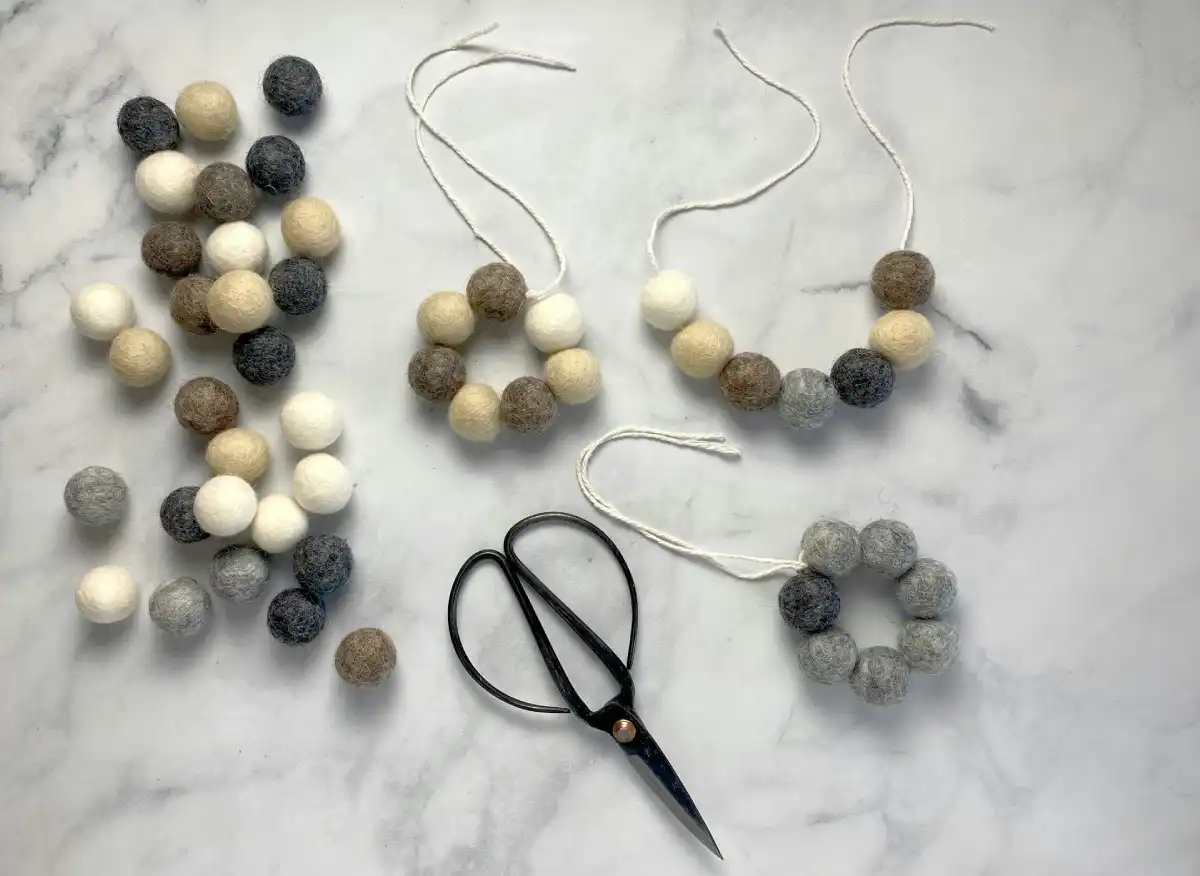 wool ball car diffuser
